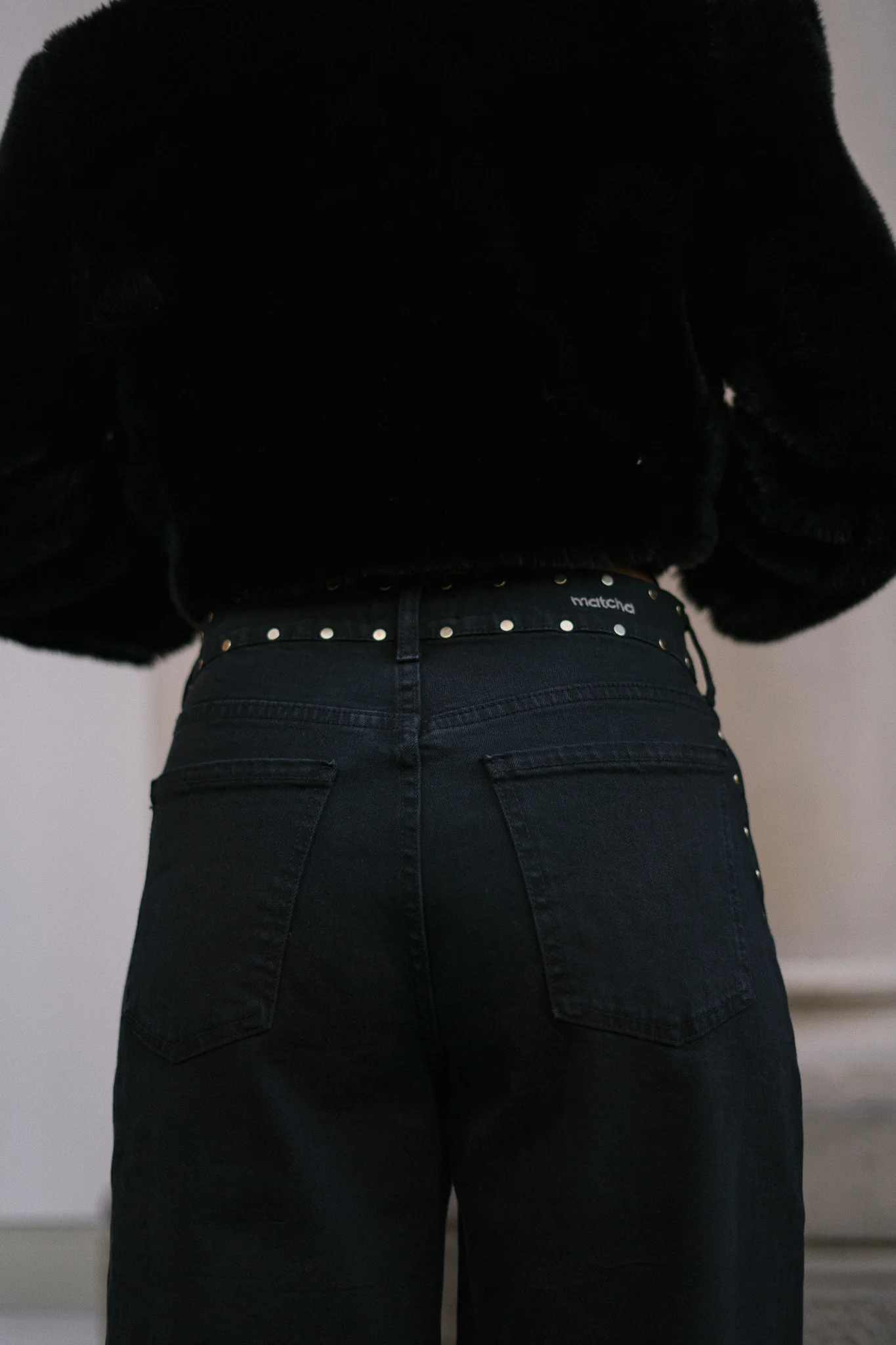 BAGGY TACHAS DORADAS - BLACK - Image 4