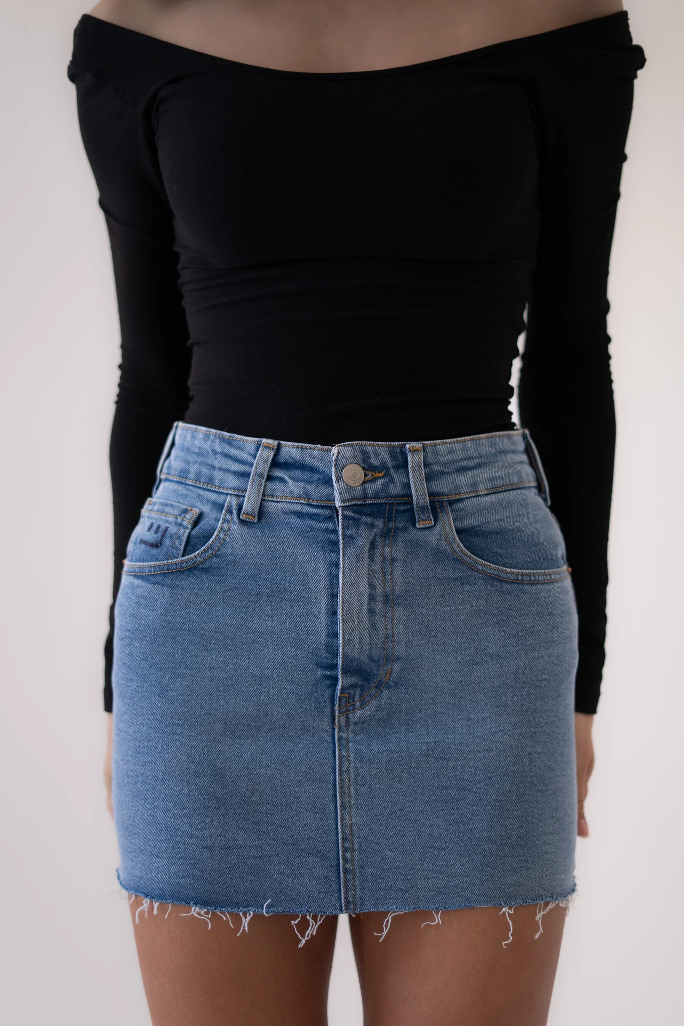 MINI SKIRT - LIGHT BLUE - Image 4