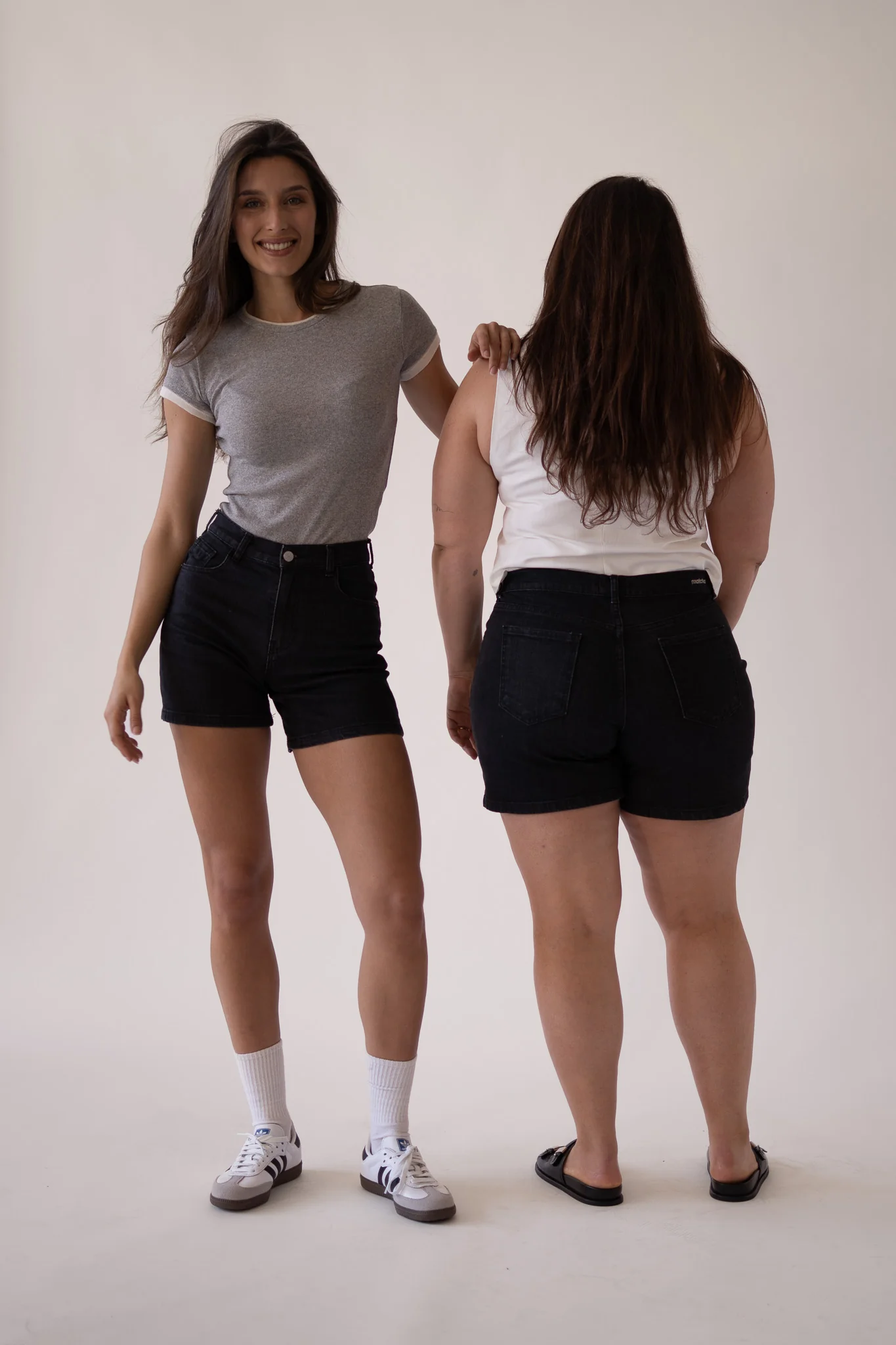 RELAXED SHORTS - GREY - Image 3