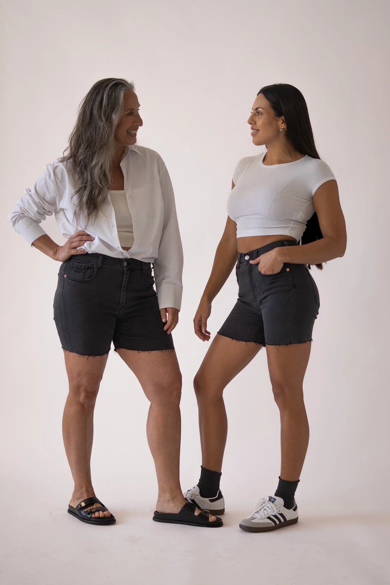 SHORTS HIGH RISE - GREY - Image 3