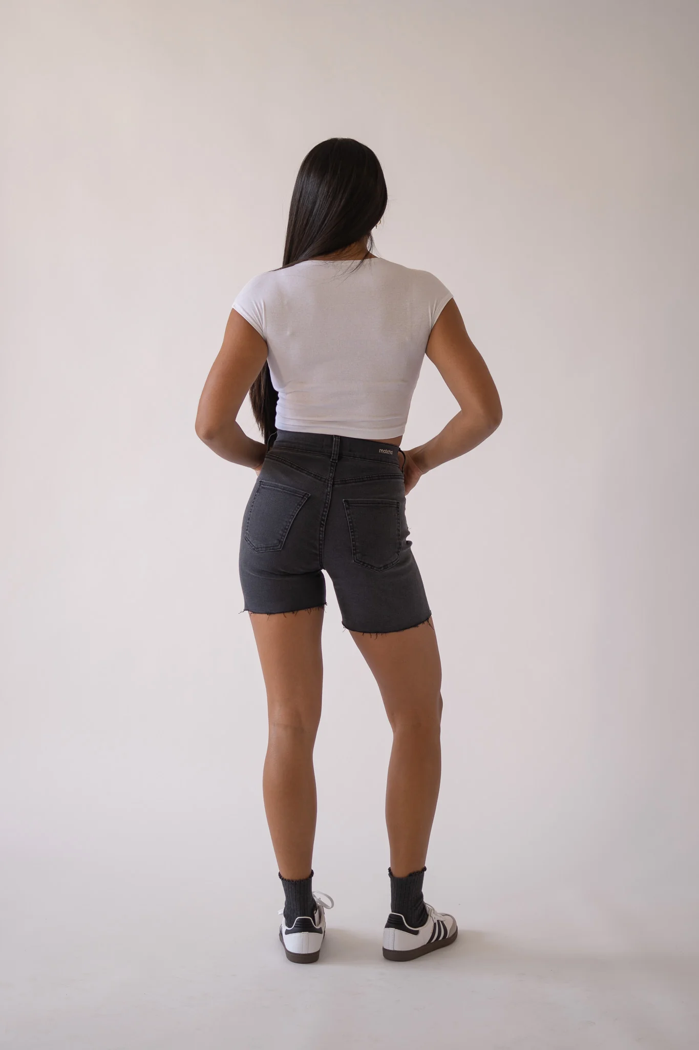 SHORTS HIGH RISE - GREY - Image 6